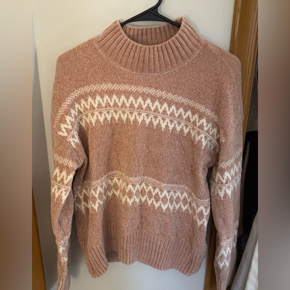 Pink and white sweater, size small, soft.